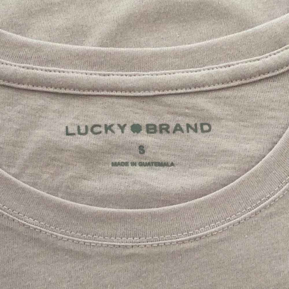 Lucky Brand New California Strawberries Graphic Tee Shirt SM Color Orchid Hush - Picture 4 of 8